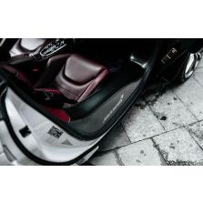McLaren GT Carbon Fiber Door Sill