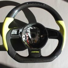 Audi R8 Steering Wheel – Carbon Leather Alcantara