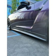 Nissan GTR Carbon Fiber Side Skirt Extension