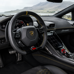Carbon fiber auto parts for luxury cars