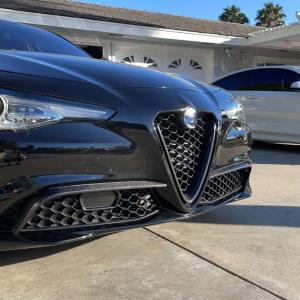 Real Carbon Fiber Front Canards Kit for Alfa Romeo Giulia Base Sedan 2015-2023 Front Bumper Headlight Eyelids Eyebrows Covers Front Grille