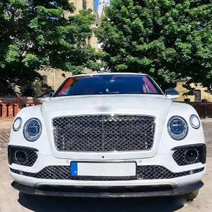 Bentley Bentayga (2016-2022) Carbon Fiber Fog Light Covers– Direct Fit