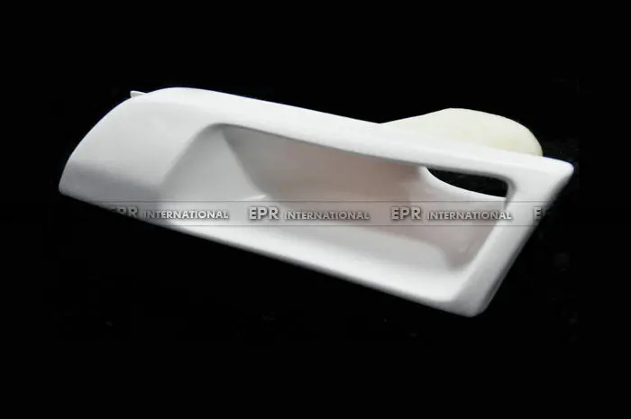 Nissan Skyline R32 GTR GTS Vented Headlight Replacement (LHS)
